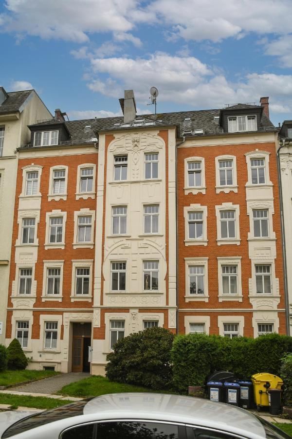 Moderne Ferienwohnung In Direkter Naehe Zur Uni, Netflix Gratis, Wlan, Waschmaschine, Geschirrspueler, Zentrum, Chemnitz Extérieur photo